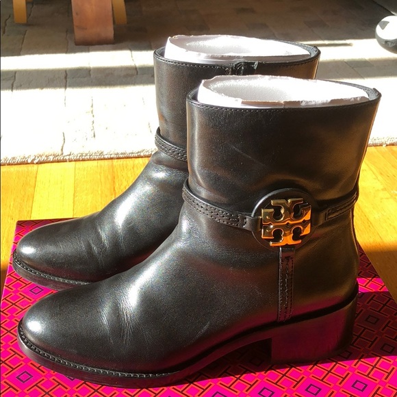 Tory Burch | Shoes | Tory Burch Miller 